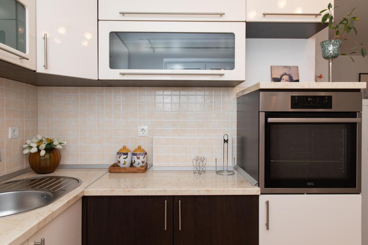 Apartmani Silva Tucepi Luaran gambar