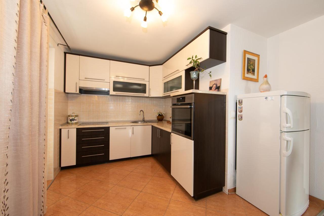 Apartmani Silva Tucepi Luaran gambar