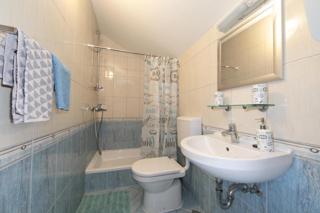 Apartmani Silva Tucepi Luaran gambar