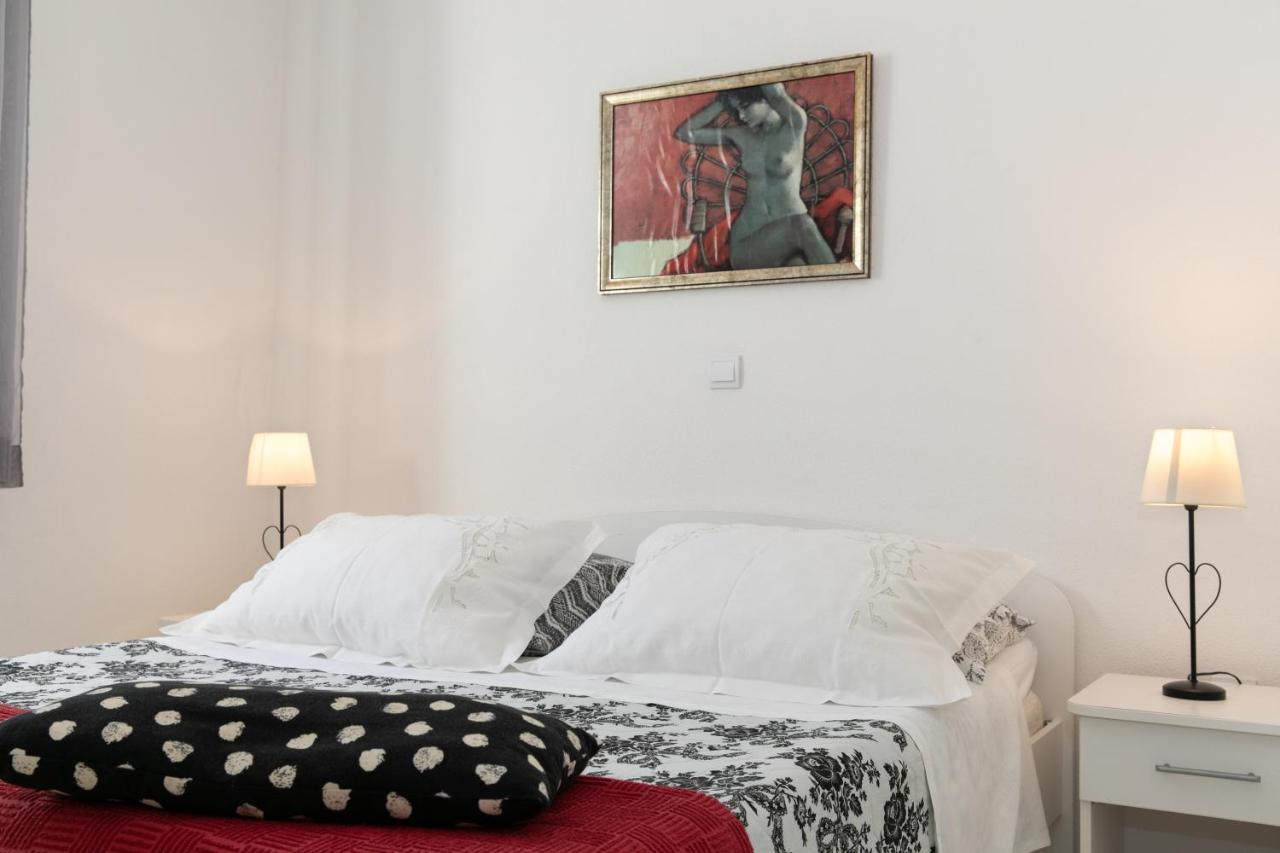 Apartmani Silva Tucepi Luaran gambar